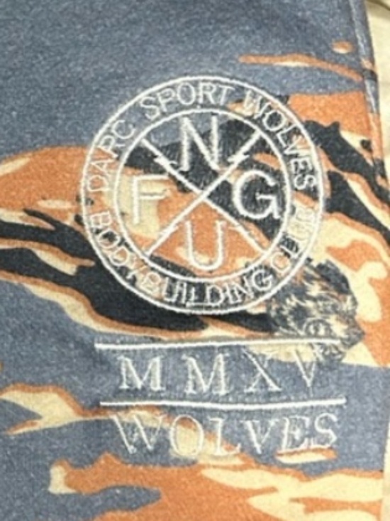 Shorts - Picture 3 of 3